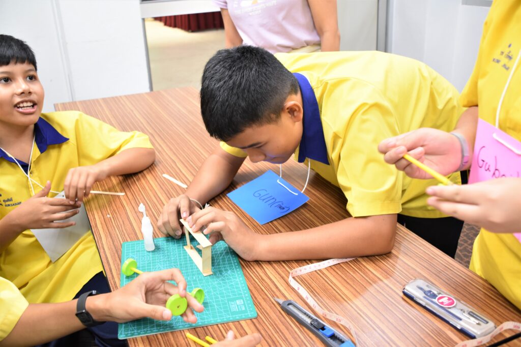 โรงเรียนดีบุกพังงาวิทยายน จ.พังงา ร่วมกับศูนย์วิทยาศาสตร์ มรส. จัดโครงการยกระดับสมรรถนะของผู้เรียนให้เป็นเลิศทางวิชาการ